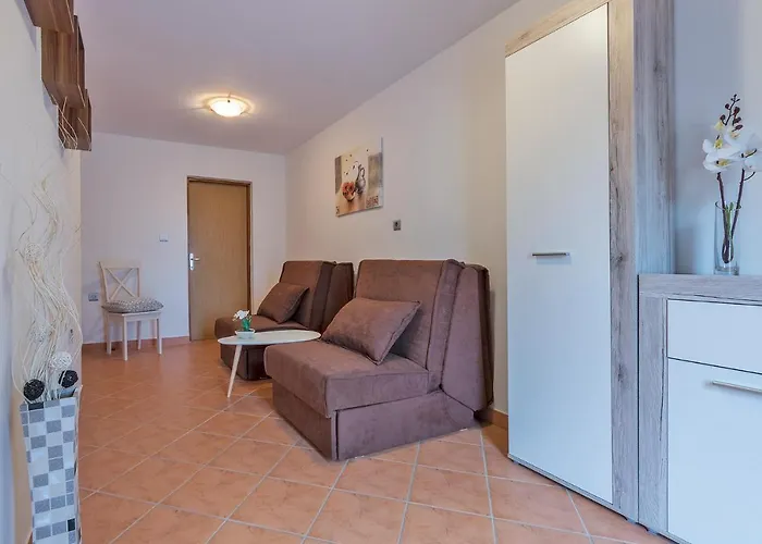 Apartman Tina & Denis *