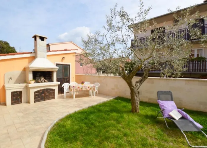 Tina & Denis Apartment