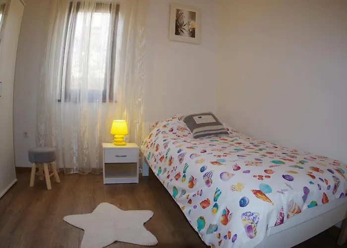 Apartment Tina & Denis Pula