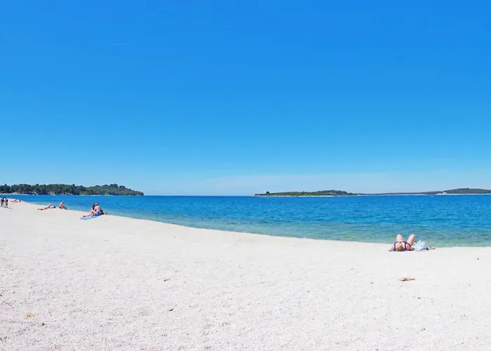 Tina & Denis Apartment