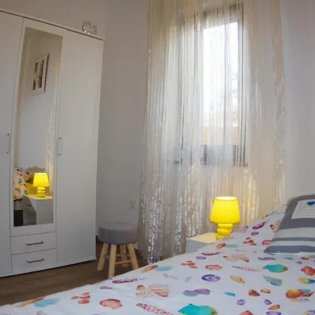 Appartement Tina & Denis *